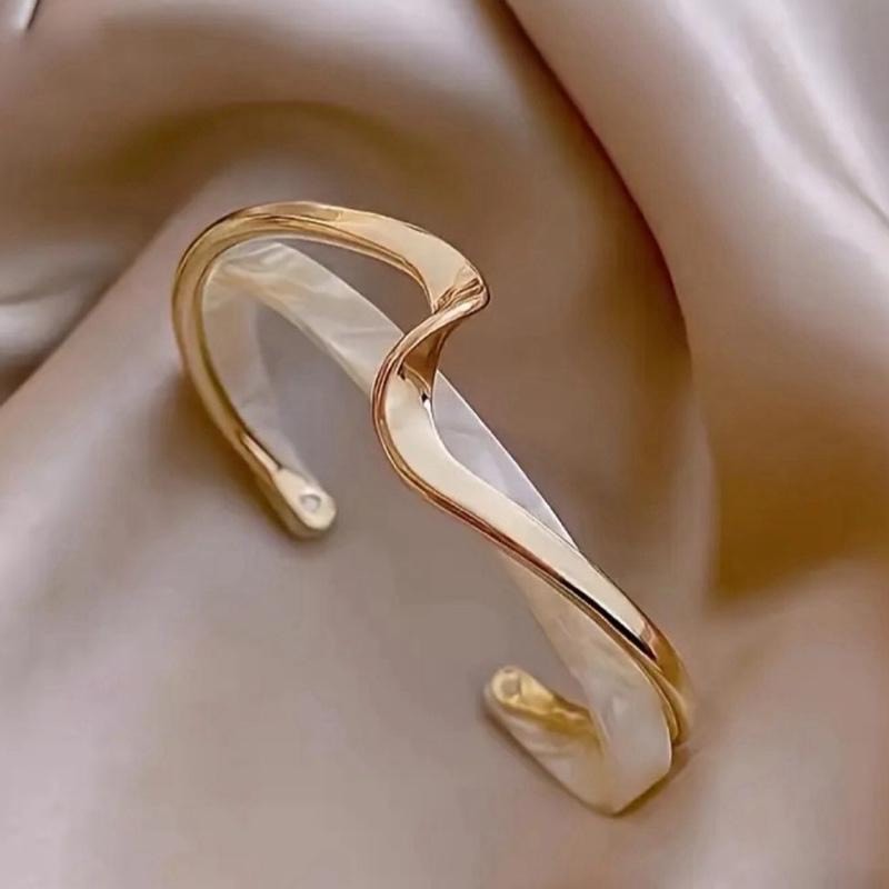 Gold Tone Wave and Marble Effect Bangle with Gift Packaging for Women