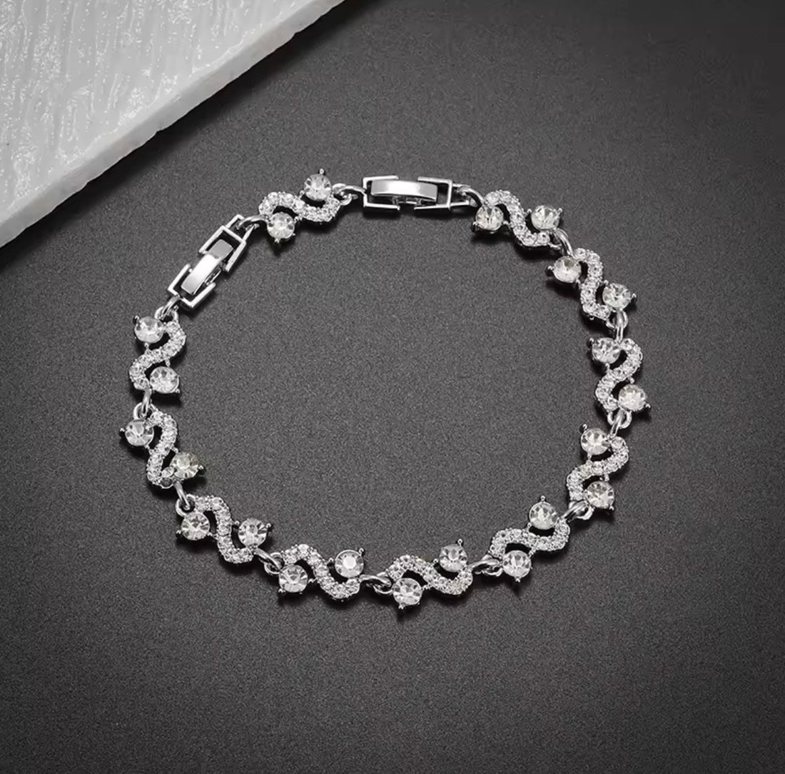 Clear Crystal Wavelet Bracelet with Clear Stones for Women