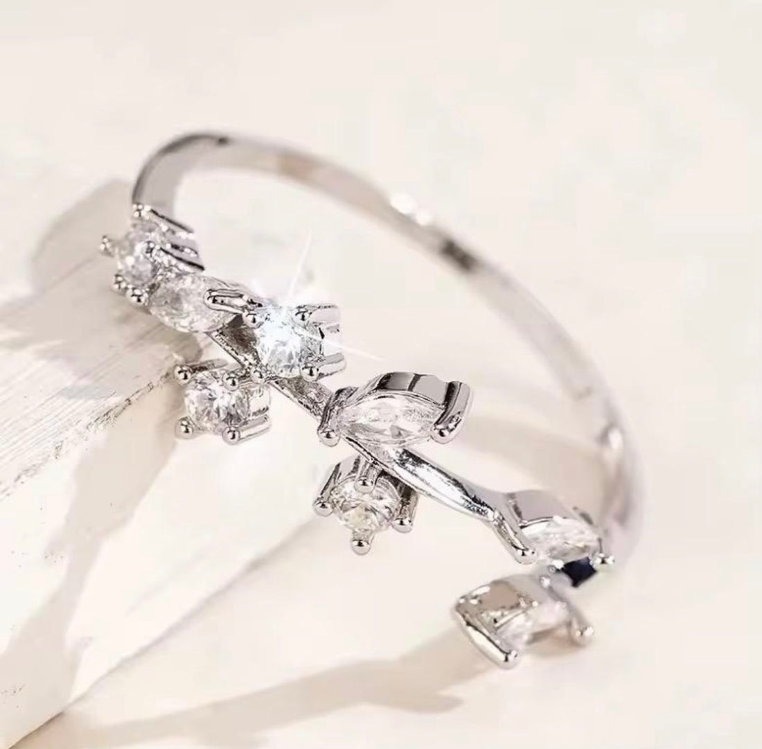 Elegant Crystal Leaf Adjustable Ring