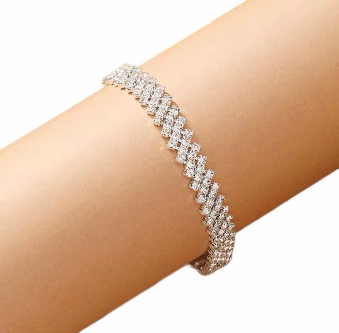 Luxury Crystal Adjustable Anklet - Gold Or Silver Option