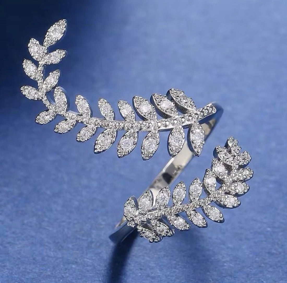 Adjustable Crystal Leaf Ring