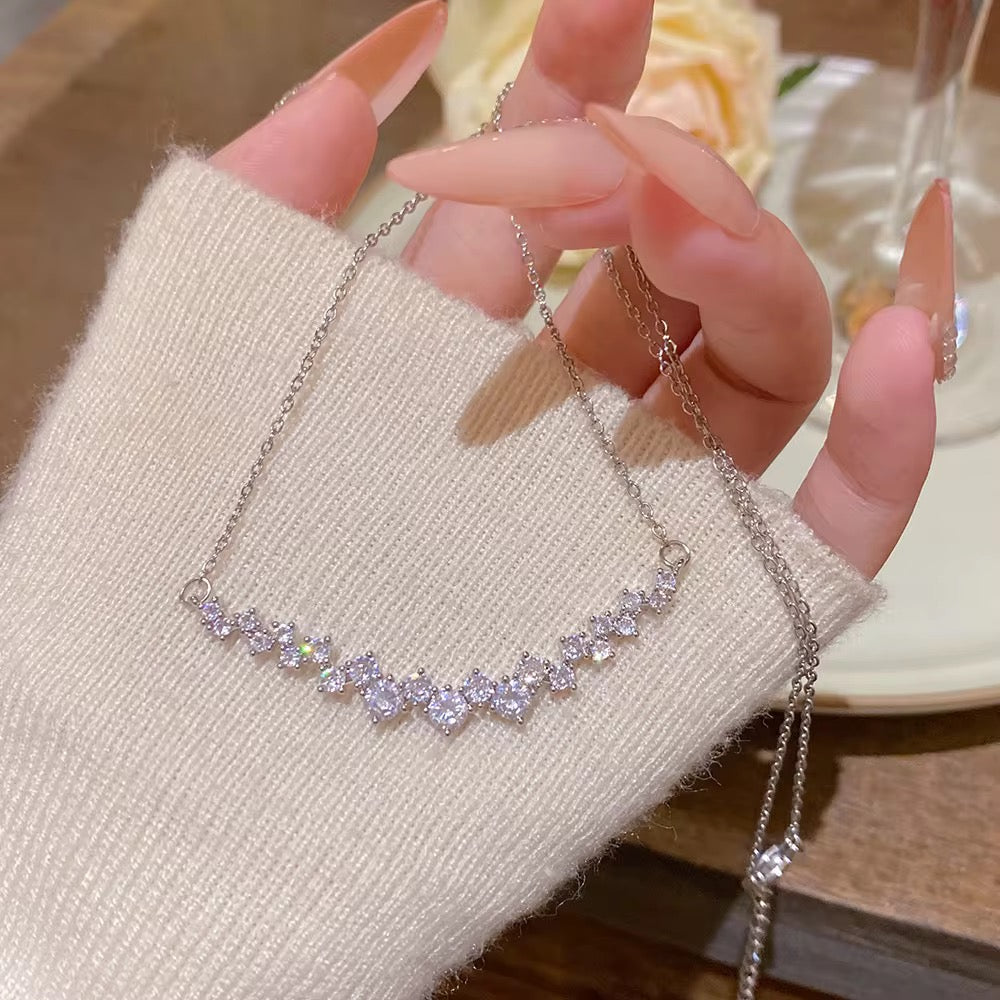 Elegant Minimal Crystal Necklace