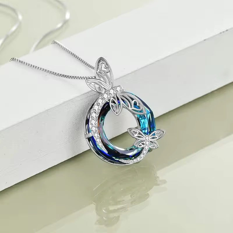 Elegant Dragonfly Crystal Circle Pendant Necklace
