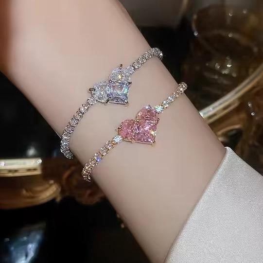 Crystal Heart Adjustable Bracelet Available in Silver or Gold
