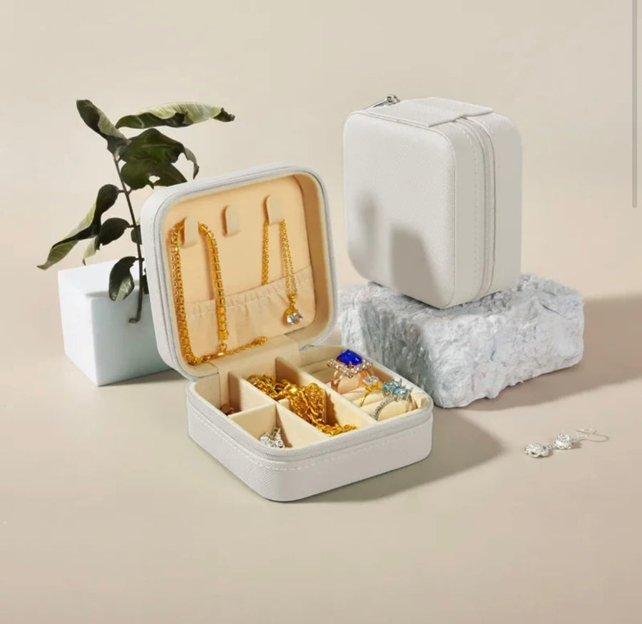 Travel Jewellery Box with Zip