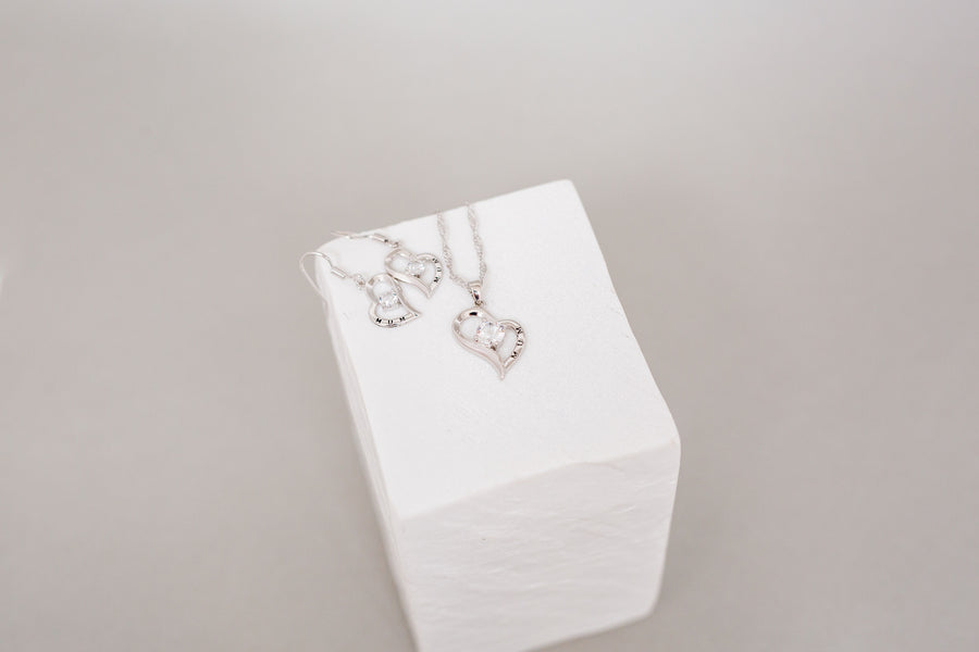 Crystal Heart Pendant and Earrings Set Engraved "MUM"