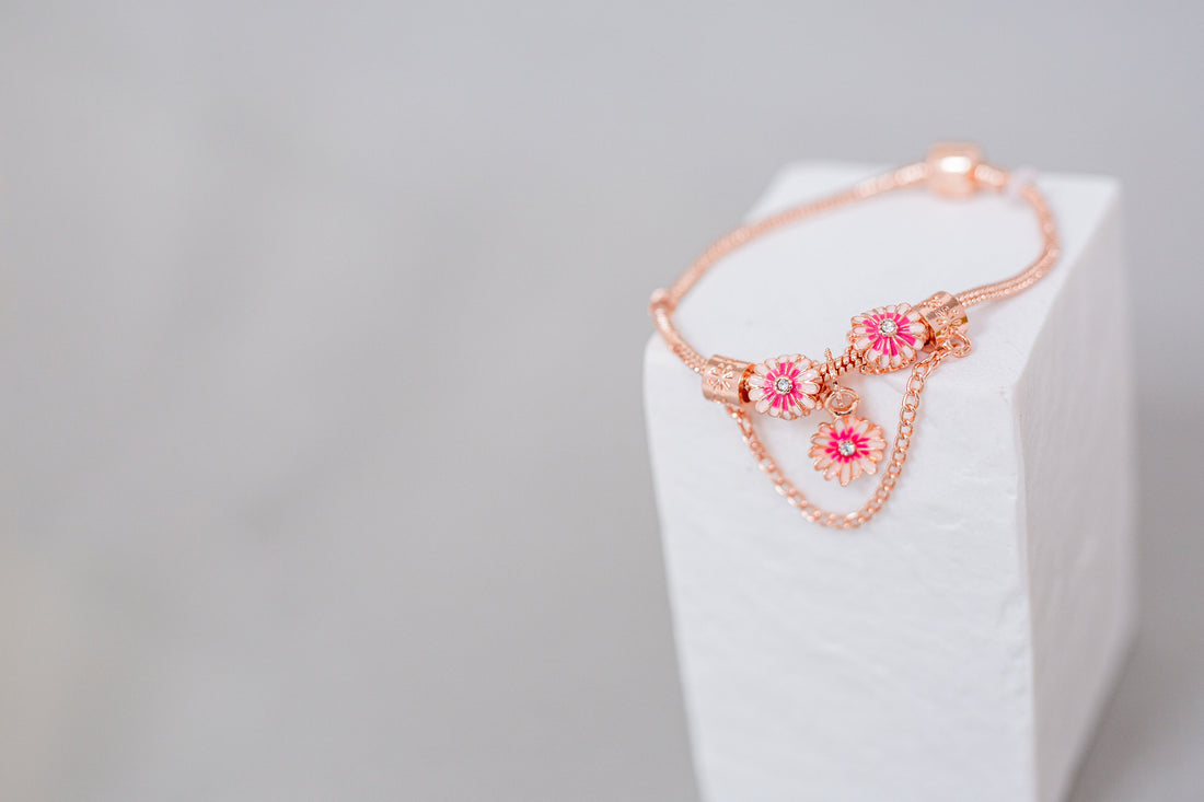 Pink Flower & Rose Gold Charm Bracelet 18.5CM