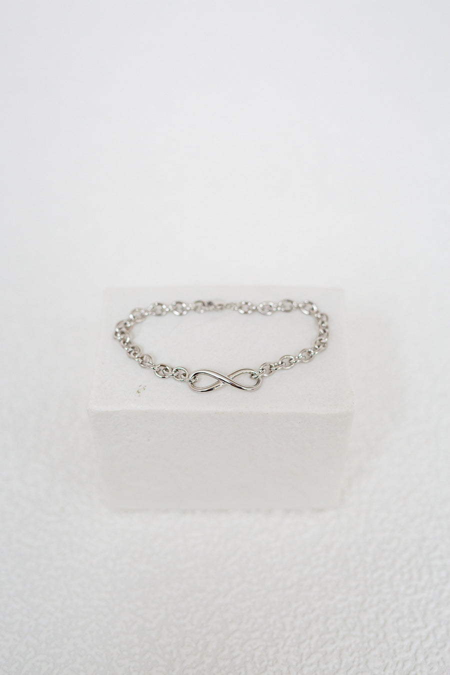 Multi Link Infinity Bracelet With Optional Engraved Charm