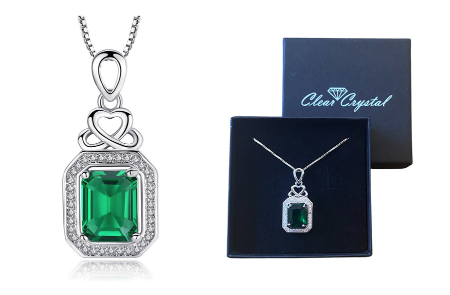 Diamanté and Emerald green Necklace