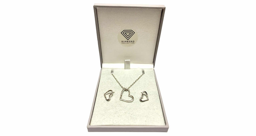 Diamond pendant & earring set cttw 0.045